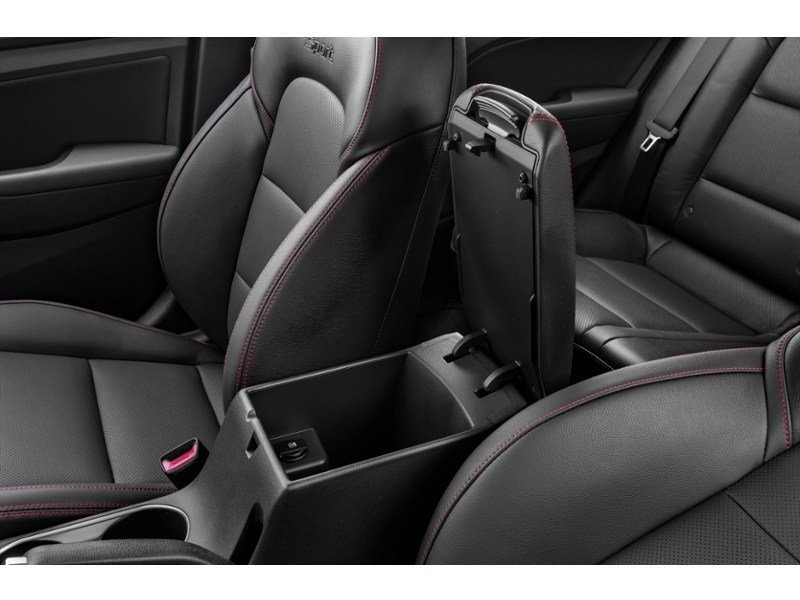 2018 Hyundai Elantra Sport DCT Interior Shot 7