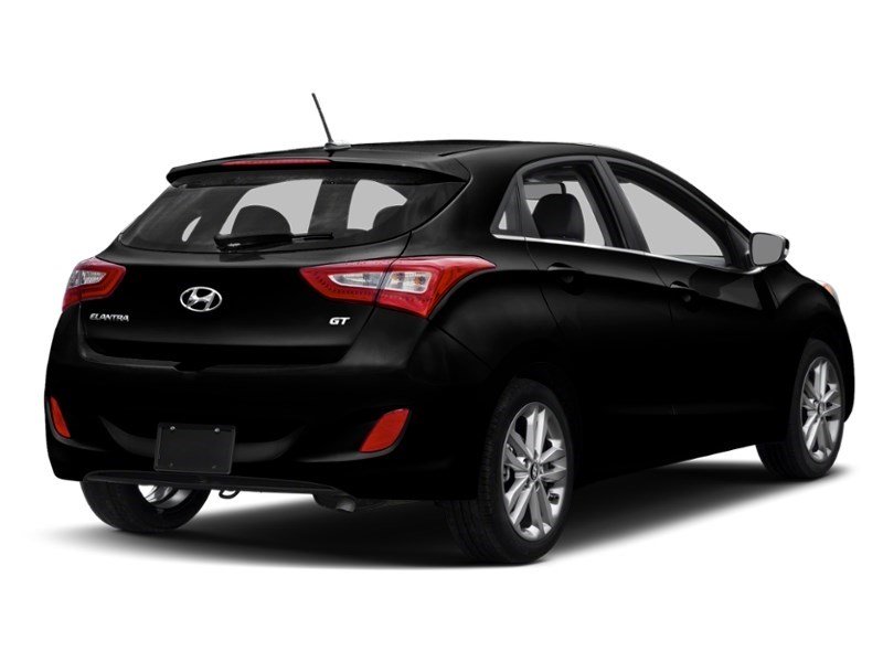 2017 Hyundai Elantra GT 5dr HB Auto Limited Exterior Shot 2