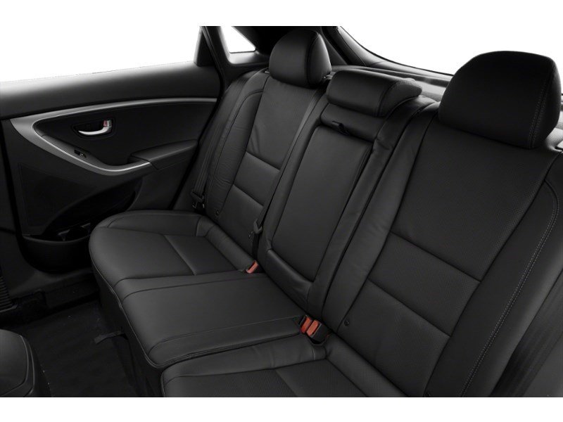 2017 Hyundai Elantra GT 5dr HB Auto Limited Interior Shot 5