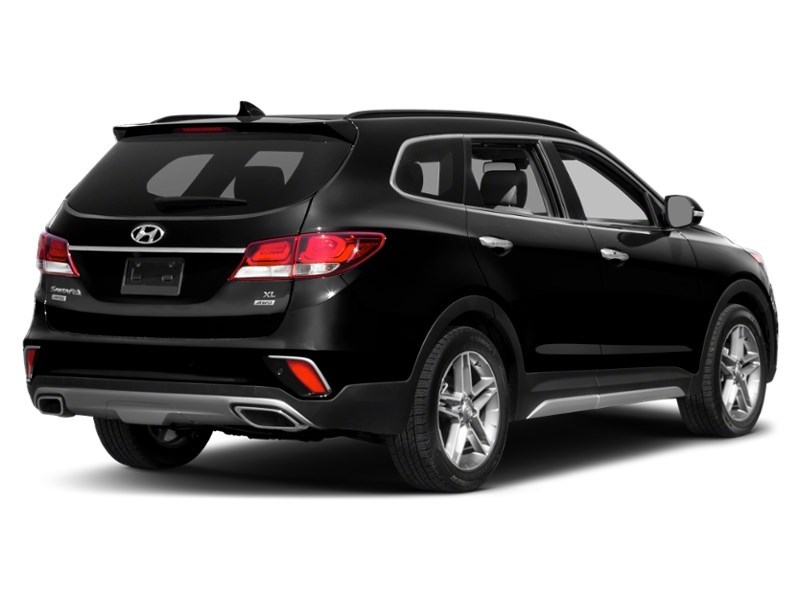 2018 Hyundai Santa Fe XL Limited 6 Passenger (A6) Exterior Shot 2