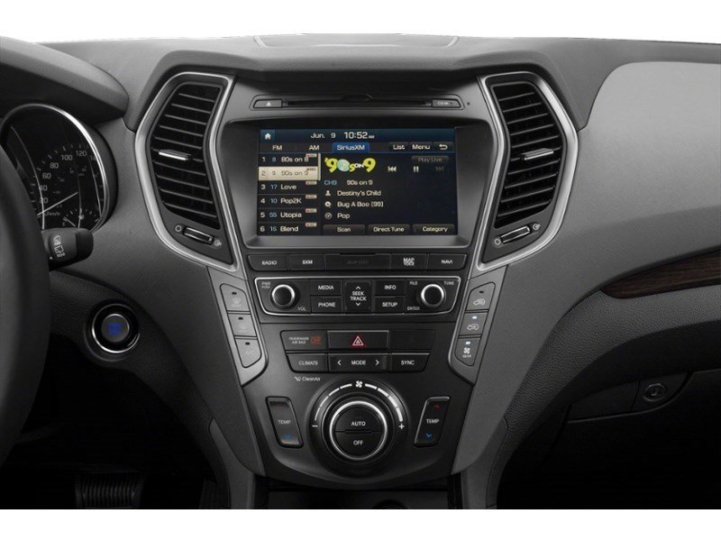 2018 Hyundai Santa Fe XL Limited 6 Passenger (A6) Interior Shot 8