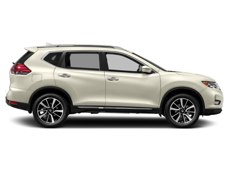 2017 Nissan Rogue AWD 4dr SL Platinum Exterior Shot 11