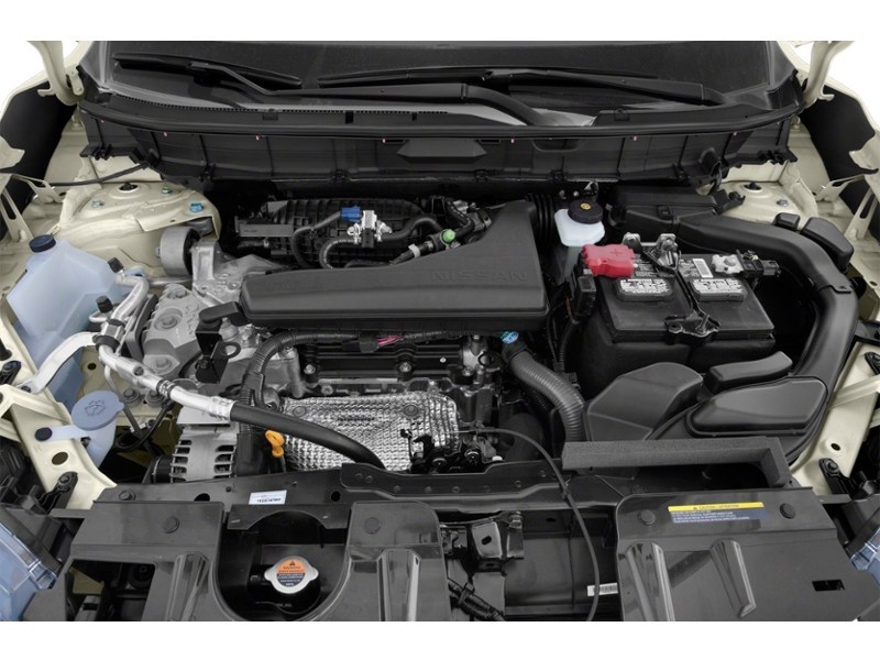 2017 Nissan Rogue AWD 4dr SL Platinum Exterior Shot 3
