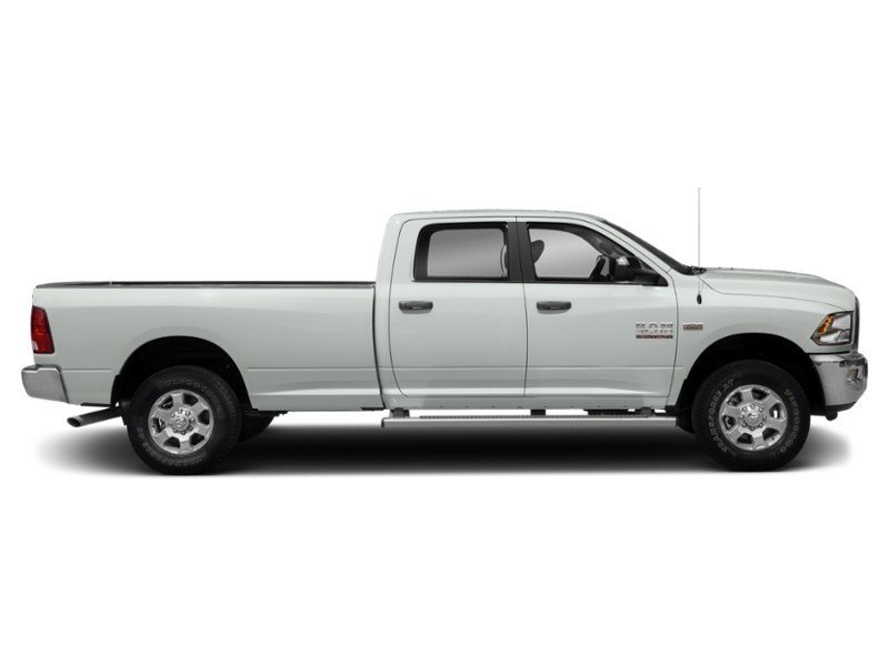 2016 RAM 3500 4WD Crew Cab 149" SLT Exterior Shot 11