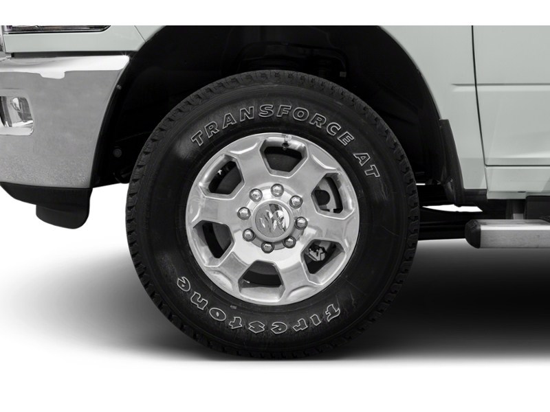 2016 RAM 3500 4WD Crew Cab 149" SLT Exterior Shot 5