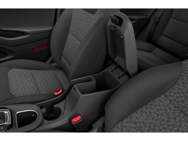 2018 Hyundai Ioniq Plug-In Hybrid SE Hatchback Interior Shot 6