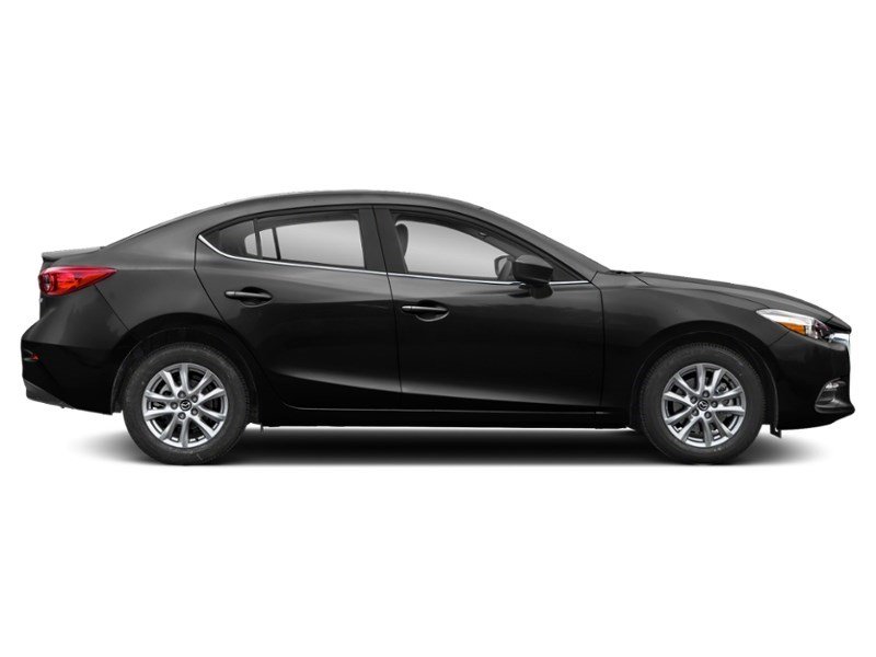 2018 Mazda Mazda3 SE Auto Exterior Shot 10
