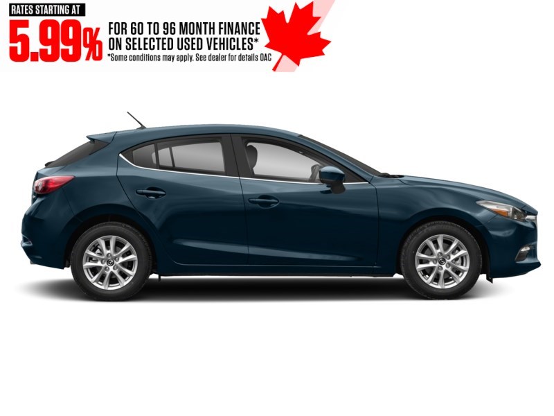 2018 Mazda Mazda3 Sport GS Auto Exterior Shot 11