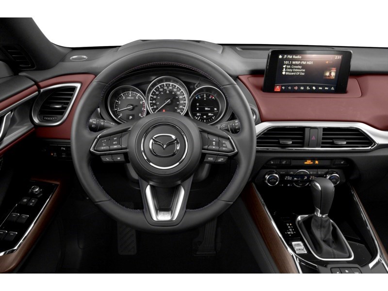 2018 Mazda CX-9 Signature AWD Interior Shot 3