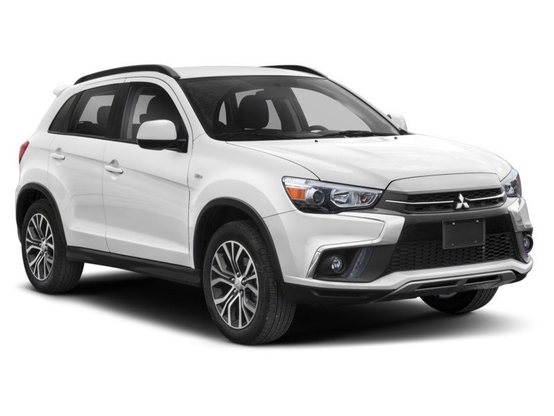 2019 Mitsubishi RVR SE Black Edition AWC Exterior Shot 9