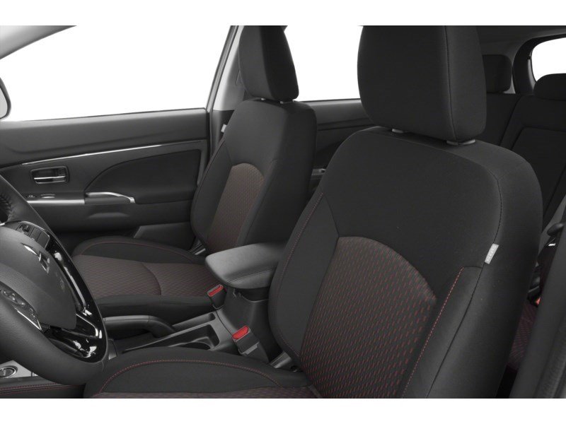 2019 Mitsubishi RVR SE Black Edition AWC Interior Shot 4
