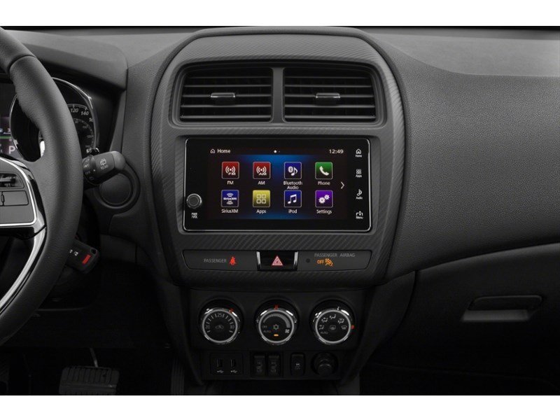 2018 Mitsubishi RVR SE AWC Interior Shot 2