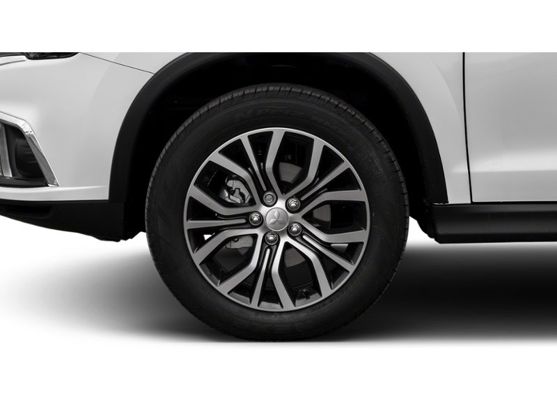 2018 Mitsubishi RVR ES FWD Exterior Shot 5