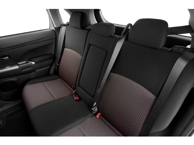 2019 Mitsubishi RVR ES FWD Interior Shot 5