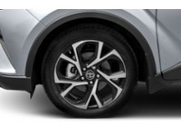 2018 Toyota C-HR FWD XLE Exterior Shot 5