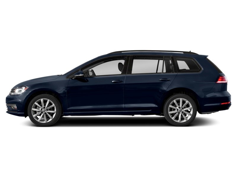 2018 Volkswagen Golf SportWagen Trendline Manual Exterior Shot 7