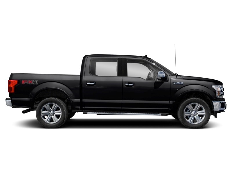 2018 Ford F-150 LARIAT 4WD SuperCrew 5.5' Box Exterior Shot 10
