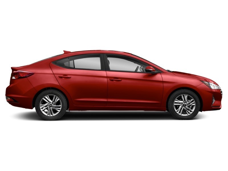 2020 Hyundai Elantra Essential IVT Exterior Shot 10