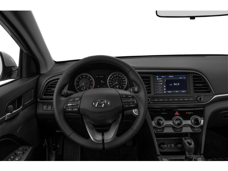 2020 Hyundai Elantra Essential IVT Interior Shot 3