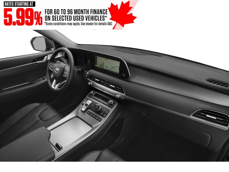 2022 Hyundai Palisade Luxury 7-Passenger AWD Interior Shot 1