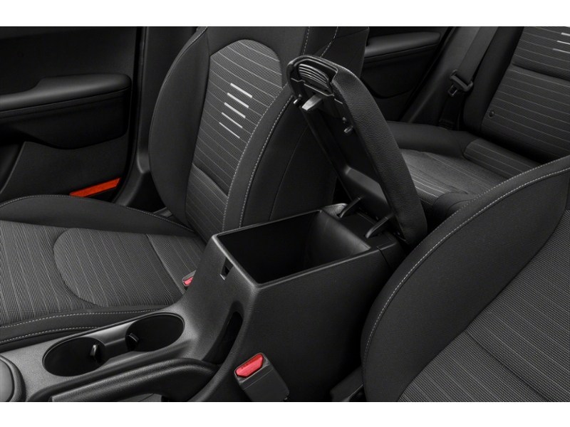 2020 Kia Forte LX IVT Interior Shot 7