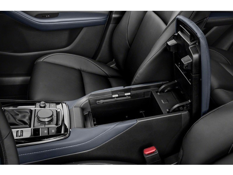 2021 Mazda CX-30 GT AWD Interior Shot 7