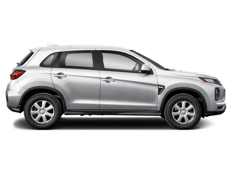 2022 Mitsubishi RVR ES FWD Exterior Shot 10