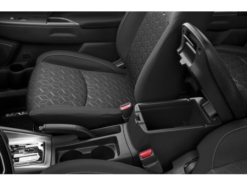 2021 Mitsubishi RVR ES AWC Interior Shot 7