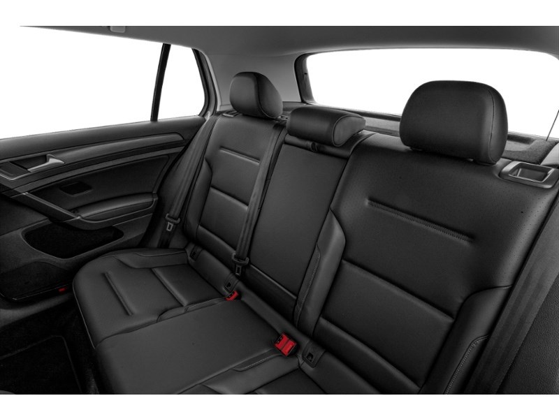 2020 Volkswagen Golf Highline 5-door Auto Interior Shot 5