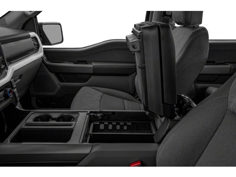 2023 Ford F-150 XLT 4WD SuperCrew 5.5' Box Interior Shot 7