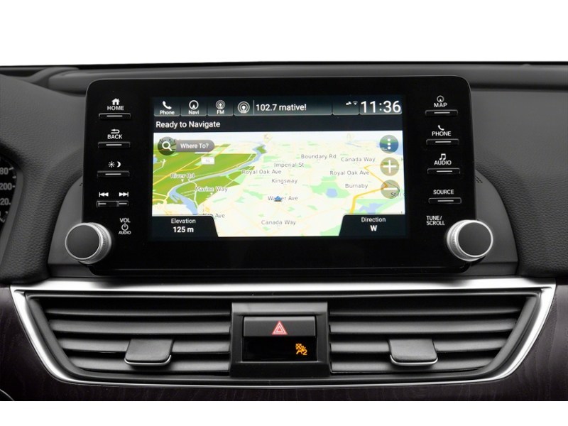 2021 Honda Accord Touring 2.0 Auto Interior Shot 8