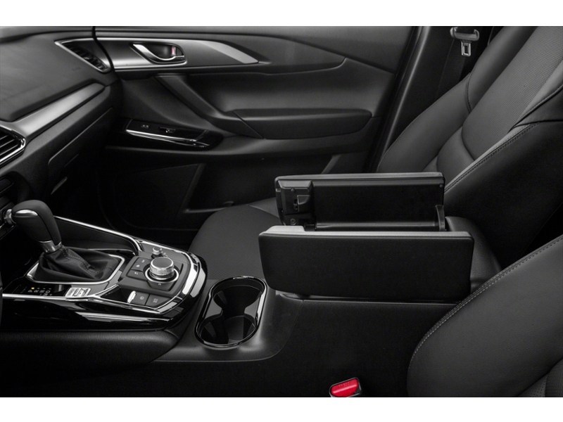 2021 Mazda CX-9 GS-L AWD Interior Shot 6