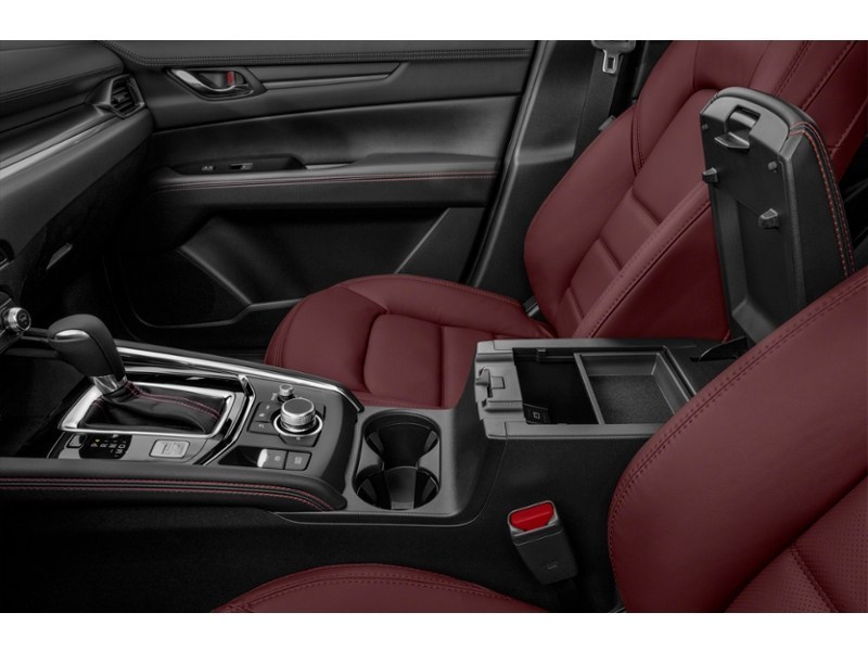 2021 Mazda CX-5 Kuro Edition AWD Interior Shot 7
