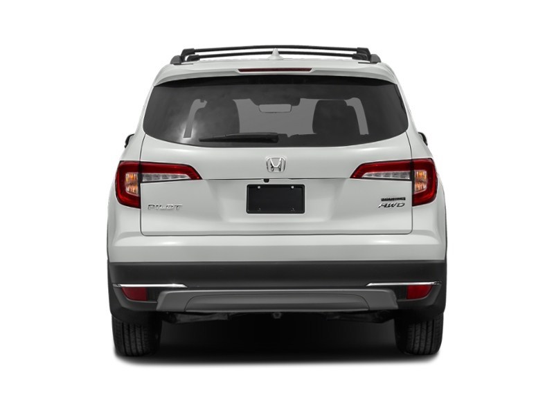 2022 Honda Pilot Touring 8-Passenger AWD Exterior Shot 7