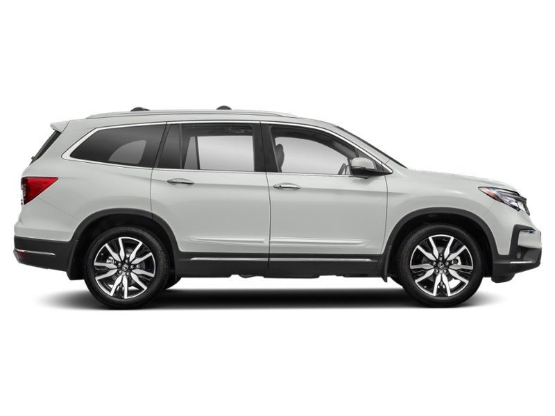 2022 Honda Pilot Touring 8-Passenger AWD Exterior Shot 10