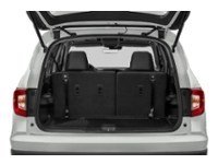 2022 Honda Pilot Touring 8-Passenger AWD Exterior Shot 4