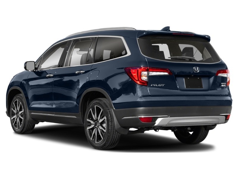 2022 Honda Pilot Touring 7-Passenger AWD Exterior Shot 9