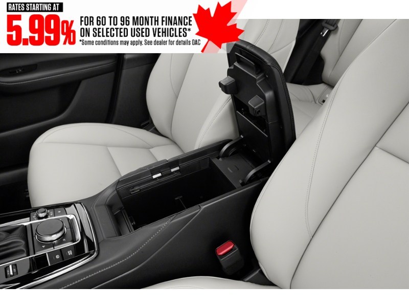 2022 Mazda CX-30 GS AWD Interior Shot 7