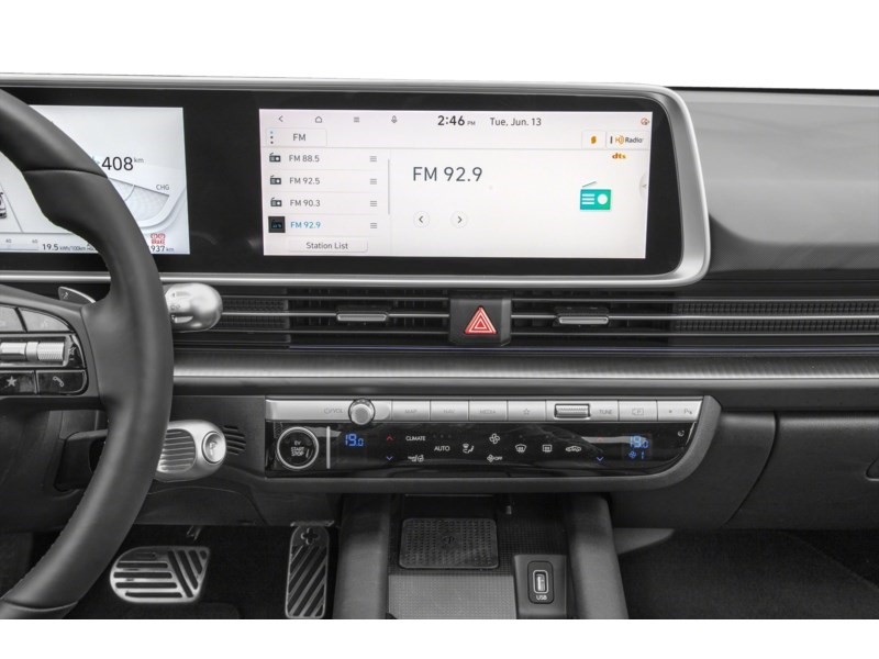 2024 Hyundai IONIQ 6 Preferred AWD Long Range w/Ultimate Pkg Interior Shot 2