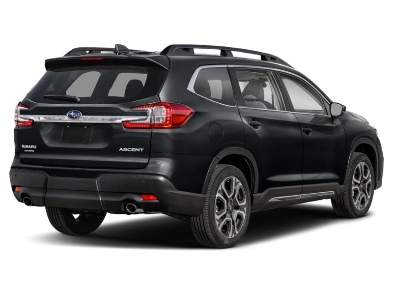 2023 Subaru Ascent Limited 8-Passenger Exterior Shot 2