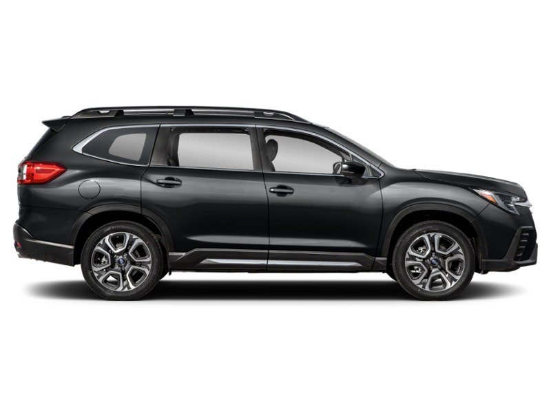 2023 Subaru Ascent Limited 8-Passenger Exterior Shot 10