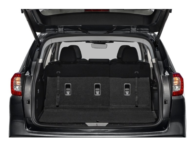2023 Subaru Ascent Limited 8-Passenger Exterior Shot 4