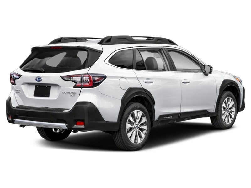 2025 Subaru Outback Limited XT AWD Exterior Shot 2