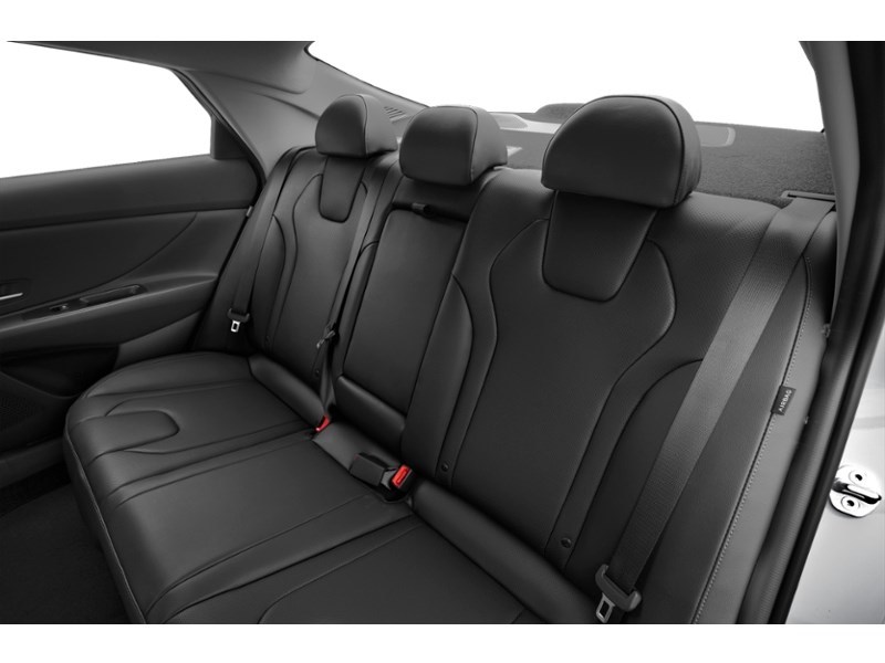 2026 Hyundai Elantra HEV Luxury Sedan Interior Shot 5