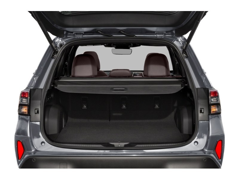 2026 Subaru Forester Premier AWD Exterior Shot 4