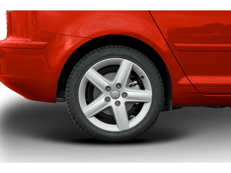 2007 Audi A3 4dr HB Auto S-tronic FrontTrak Exterior Shot 5