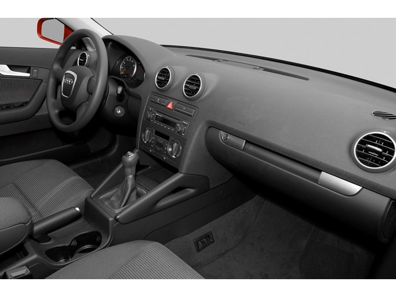 2007 Audi A3 4dr HB Auto S-tronic FrontTrak Interior Shot 1