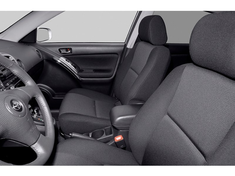 2007 Toyota Matrix 5dr Wgn Auto STD Interior Shot 5