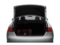 2010 Audi A4 4dr Sdn Auto quattro 2.0T Premium Exterior Shot 4