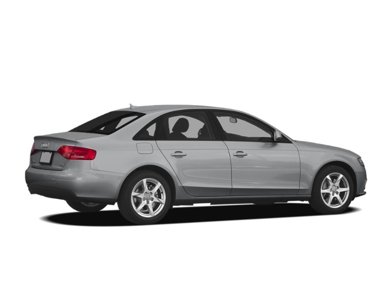 2010 Audi A4 4dr Sdn Auto quattro 2.0T Premium Exterior Shot 15